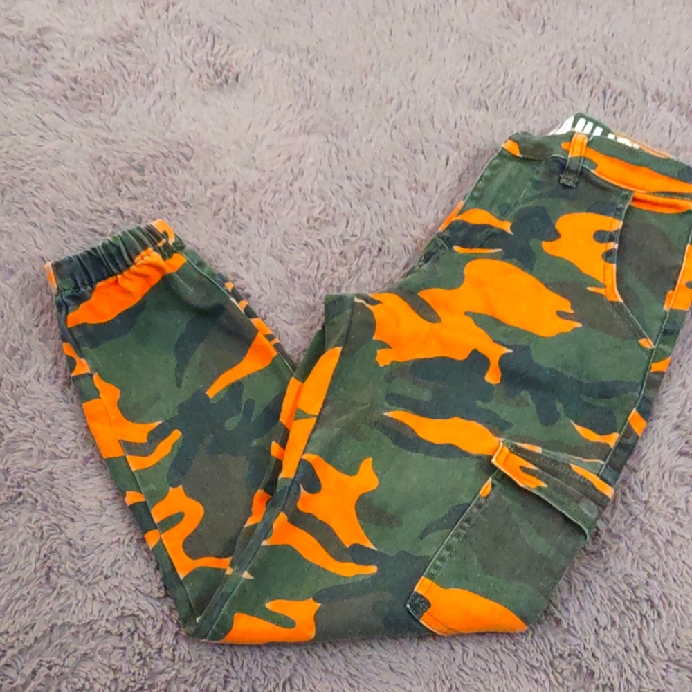 HYDRAULIC WES HIGH RISE JOGGERS SZ 3 CAMO.